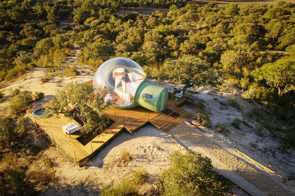 Eco-Lodge En La Reserva Privada Campanarios De Azaba - Proyecto De Conservacion Espeja Exterior photo